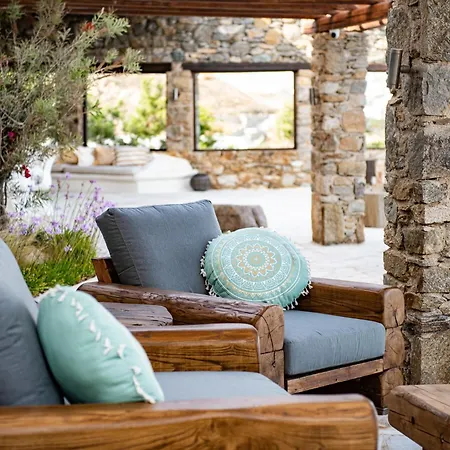 Villa Melangio Private Pool & Sunrise Views - 2024 Renovation *